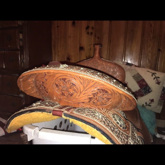 Barrel saddle - Picture 2 of 4